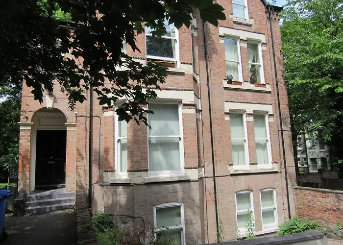 No 6 - Large 1 Bed Near Sefton Park And Lark Lane